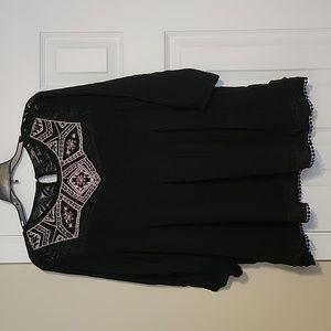 Suzanne Betro Blouse.   Black, size XL